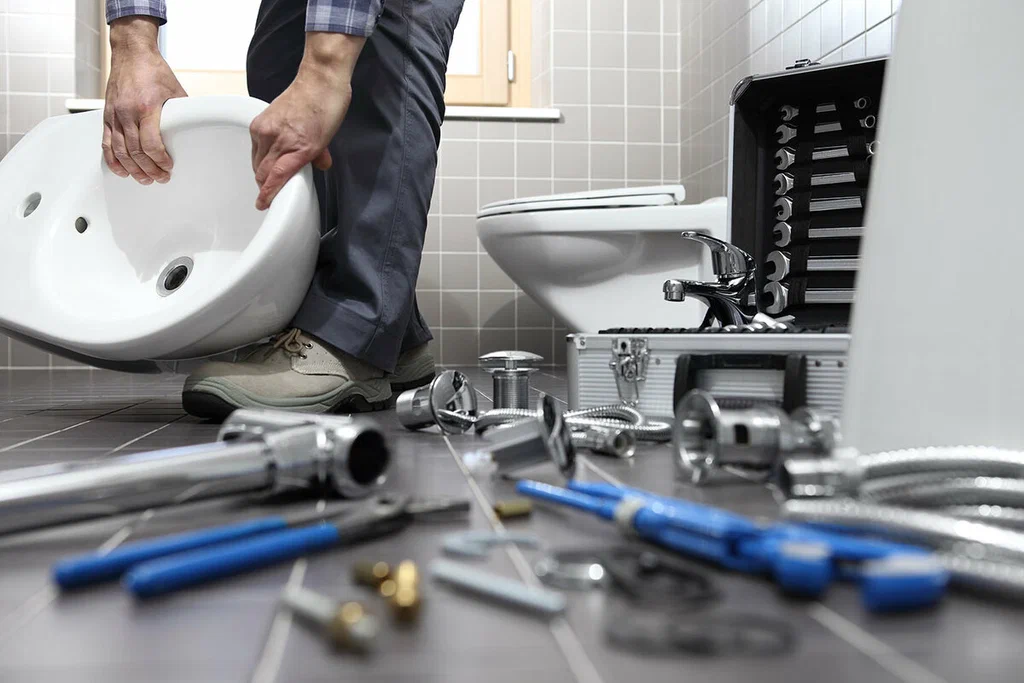 Professional bathroom plumbing repair in San Gabriel